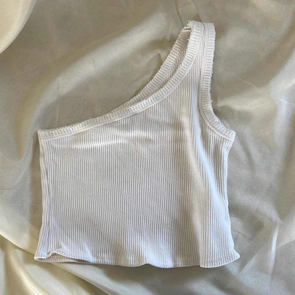URBAN OUTFITTERS One Shoulder Tank
